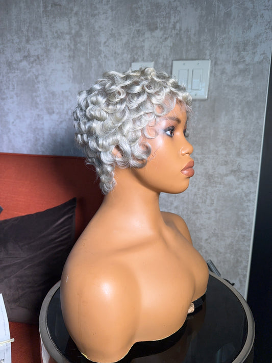 The (Frosted Platnium) Godmuva Pixie