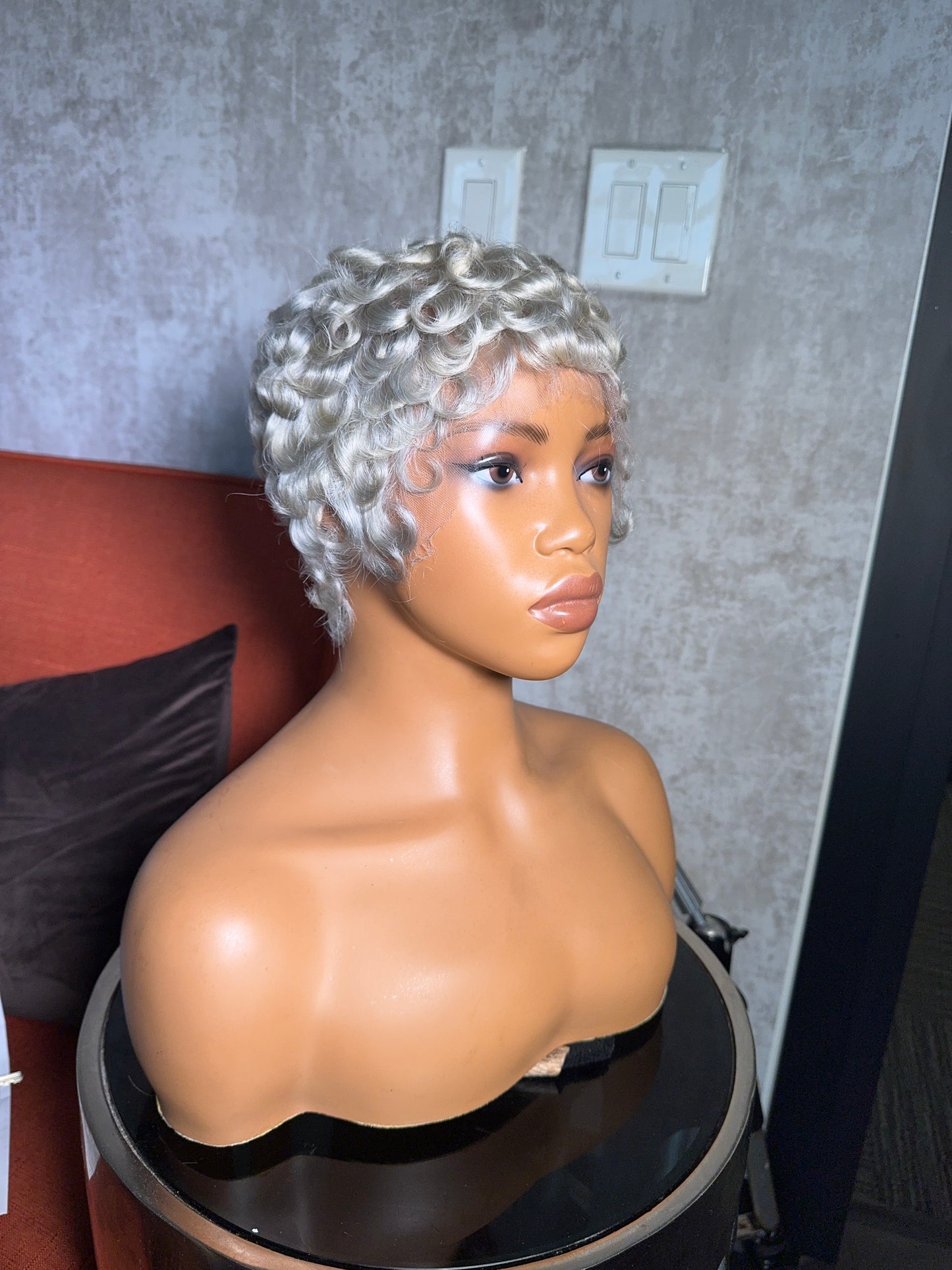 The (Frosted Platnium) Godmuva Pixie